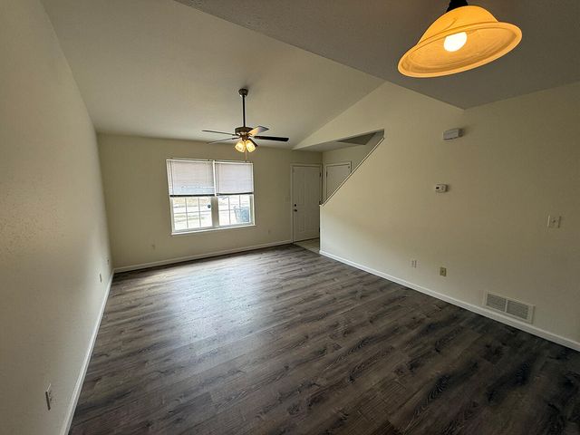 1417 RALEIGH DR, Columbia, MO 65202