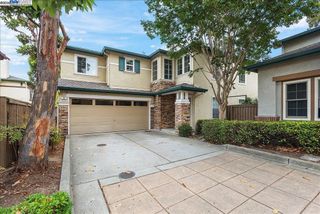 3 Cerruti Ct, Alameda, CA 94501