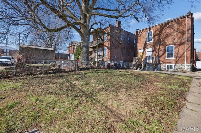 816 McLaran Avenue, St Louis, MO 63147