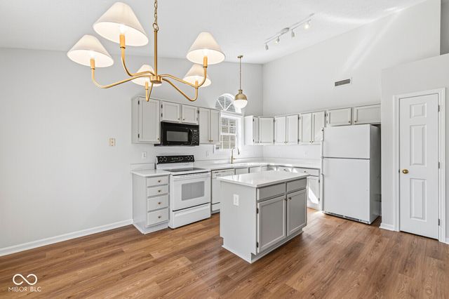 5717 Periwinkle Lane, Indianapolis, IN 46220