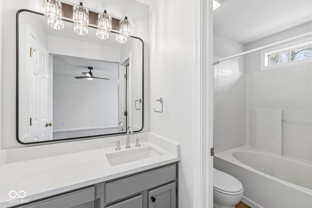 5717 Periwinkle Lane, Indianapolis, IN 46220