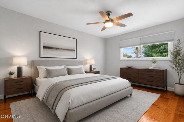 8621 E WELDON Avenue, Scottsdale, AZ 85251