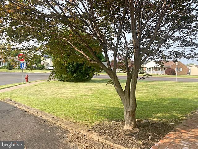 180 ANDOVER RD, Fairless Hills, PA 19030