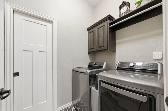 2500 N Debra Dr, El Dorado, KS 67042