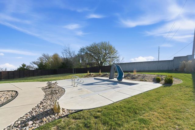 2500 N Debra Dr, El Dorado, KS 67042