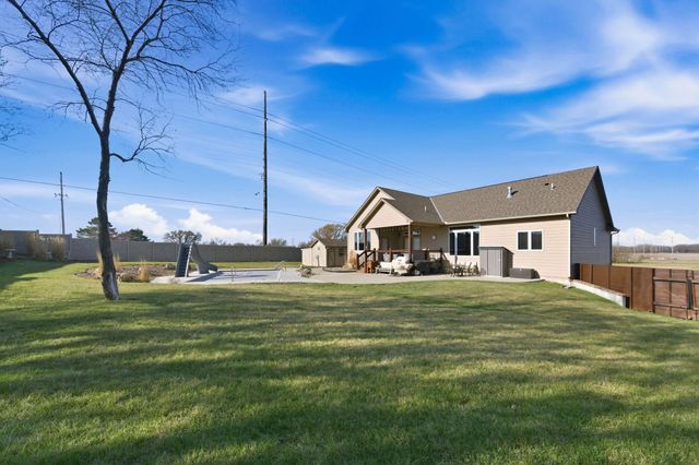 2500 N Debra Dr, El Dorado, KS 67042