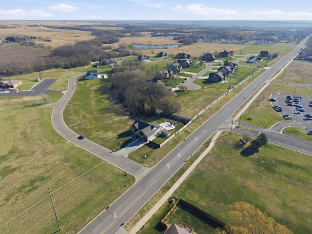 2500 N Debra Dr, El Dorado, KS 67042