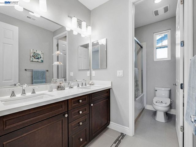 4940 Bunkhouse St, Fremont, CA 94555