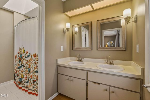 13 Creekview Lane, Durham, NC 27705