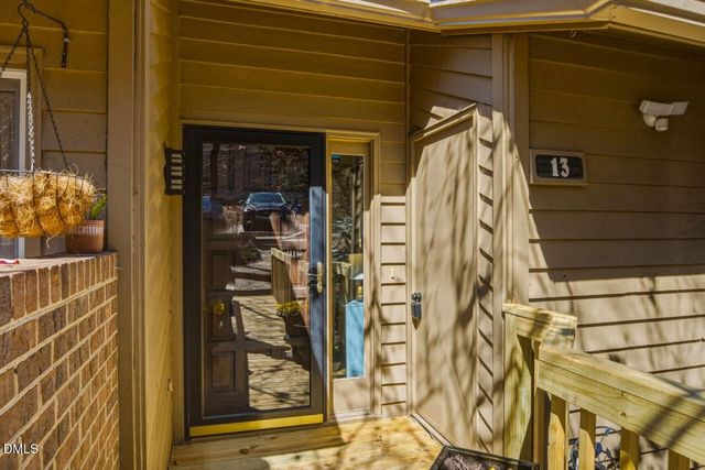 13 Creekview Lane, Durham, NC 27705