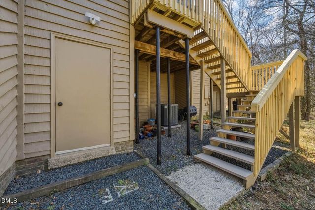 13 Creekview Lane, Durham, NC 27705