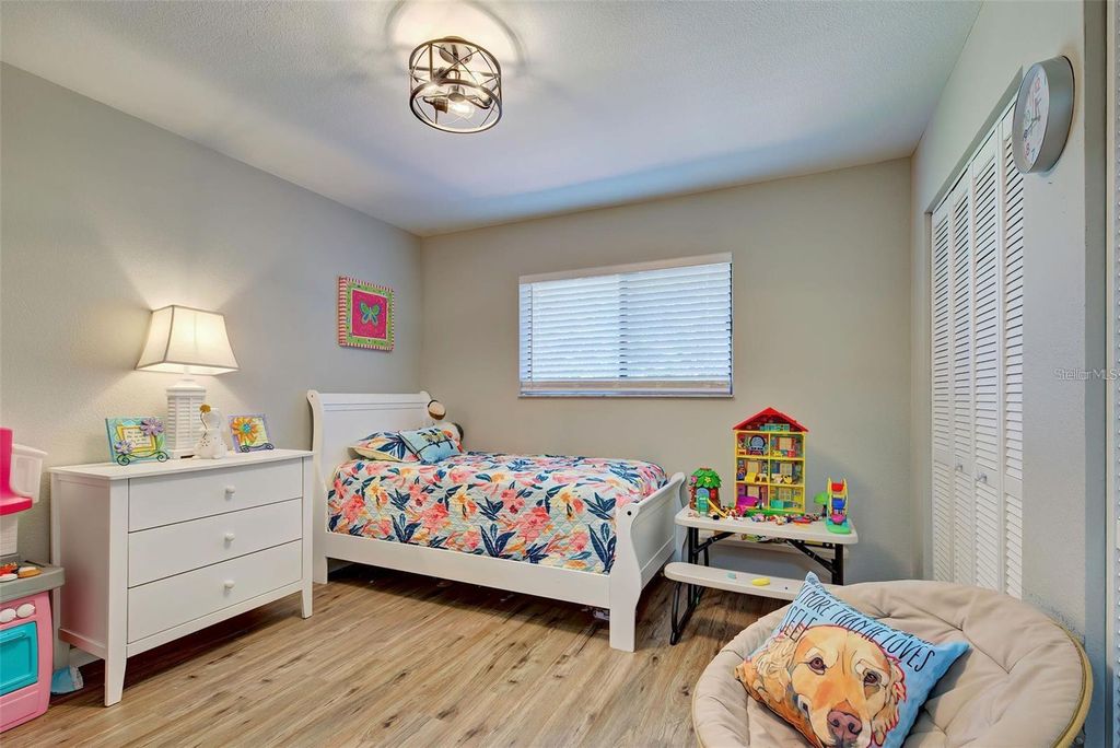 Image 11 of property listing at 6792 HIGDON ROAD, North Port, FL 34287