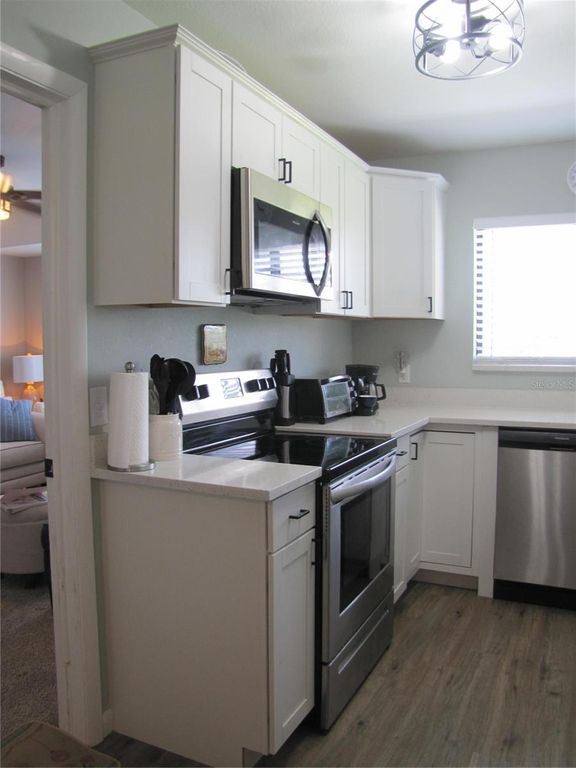 Image 16 of property listing at 6792 HIGDON ROAD, North Port, FL 34287