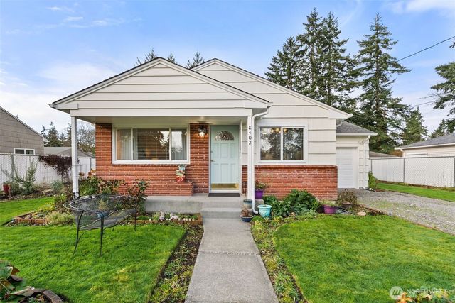 8402 Leona Way SW, Lakewood, WA 98499