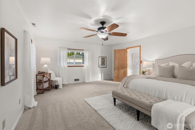 8402 Leona Way SW, Lakewood, WA 98499