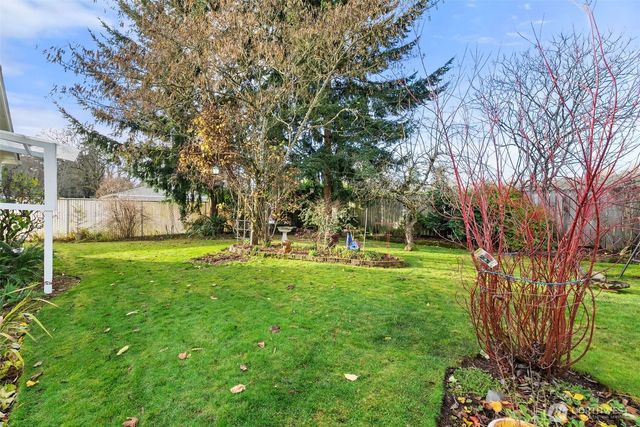 8402 Leona Way SW, Lakewood, WA 98499