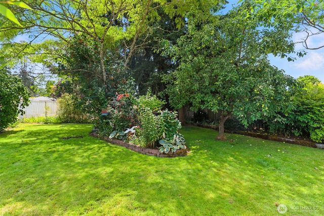 8402 Leona Way SW, Lakewood, WA 98499