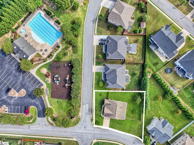 2 Airlie Lane, Simpsonville, SC 29681