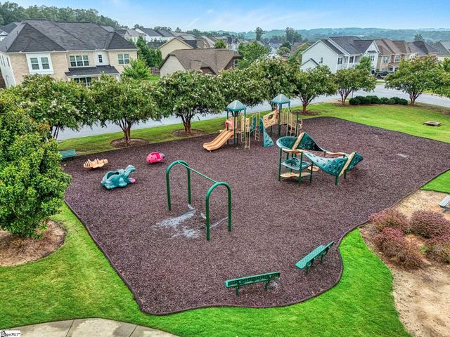 2 Airlie Lane, Simpsonville, SC 29681