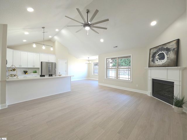 2 Airlie Lane, Simpsonville, SC 29681