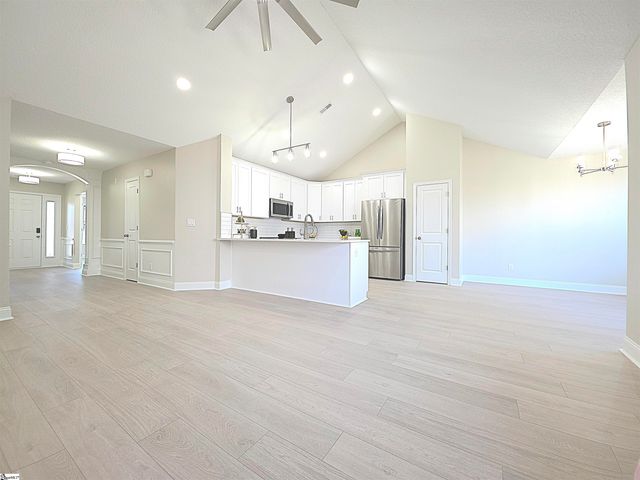 2 Airlie Lane, Simpsonville, SC 29681