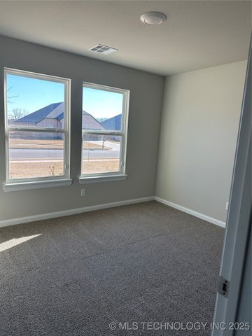 7416 N 155th Avenue E, Owasso, OK 74055