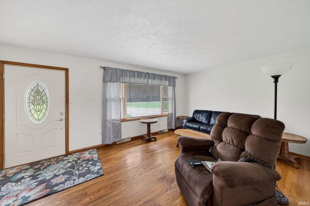 29174 Kauffman Street, Elkhart, IN 46517