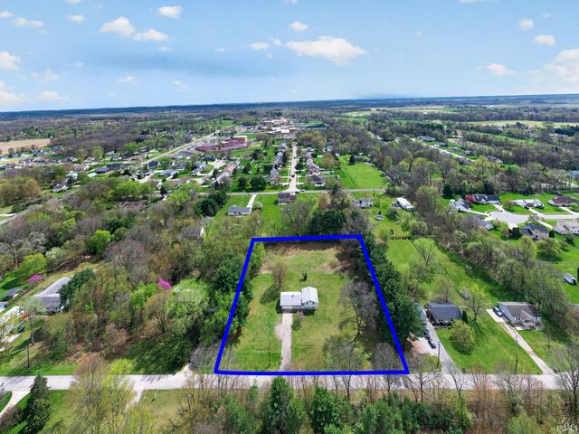 29174 Kauffman Street, Elkhart, IN 46517