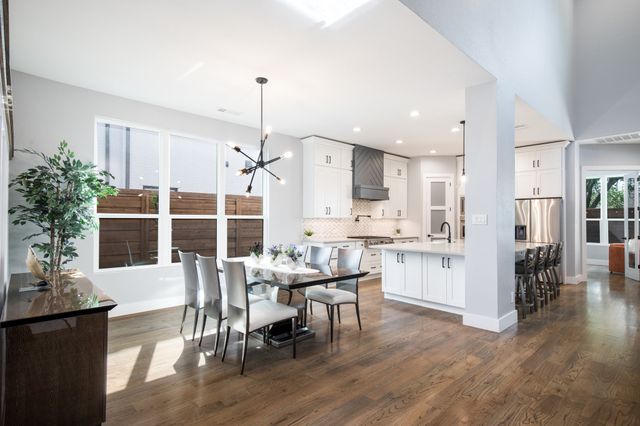 2093 Holt Way, Grapevine, TX 76051