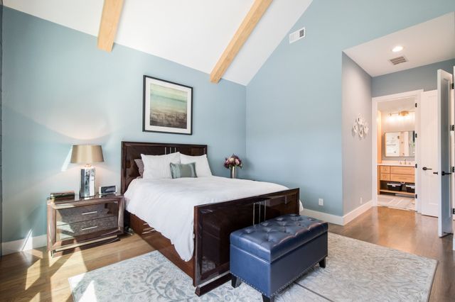 2093 Holt Way, Grapevine, TX 76051