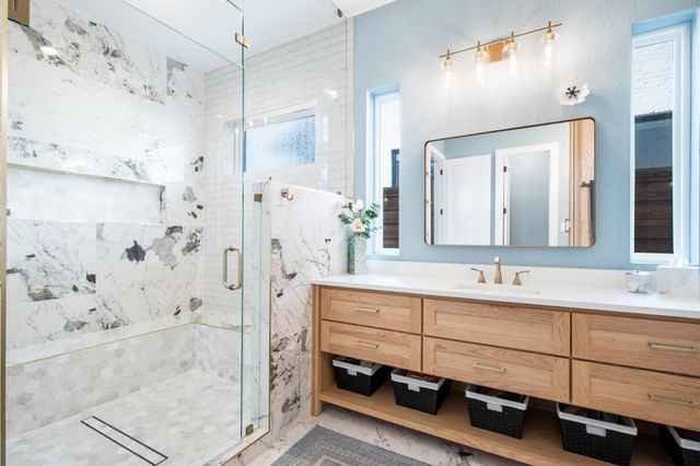 2093 Holt Way, Grapevine, TX 76051