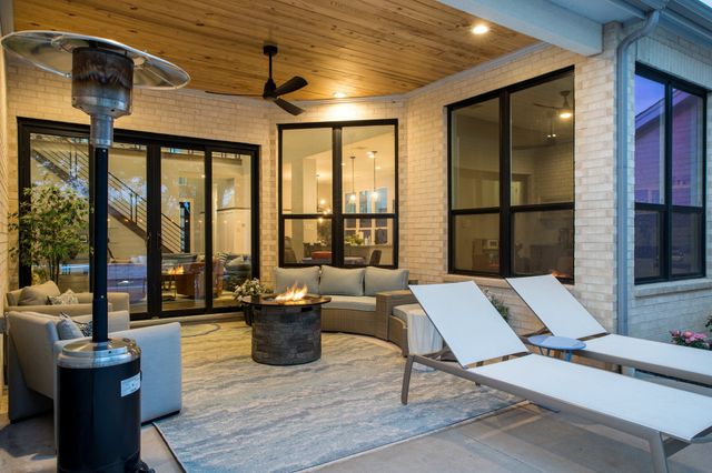 2093 Holt Way, Grapevine, TX 76051