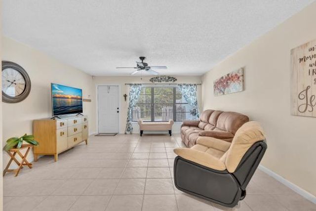 431 Jupiter Lakes Boulevard 2124d, Jupiter, FL 33458