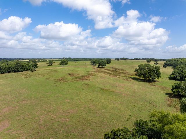 6550 Gibbs Creek Road, Chappell Hill, TX 77426