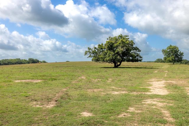 6550 Gibbs Creek Road, Chappell Hill, TX 77426