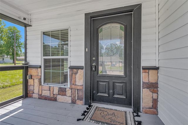 1107 Cypress Street, Diboll, TX 75941