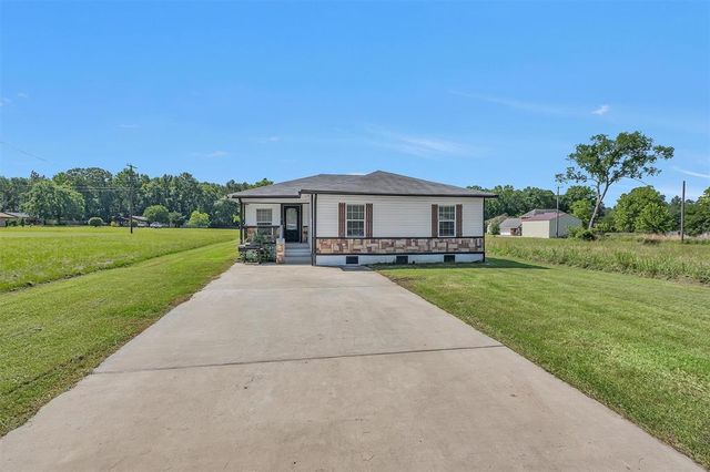 1107 Cypress Street, Diboll, TX 75941