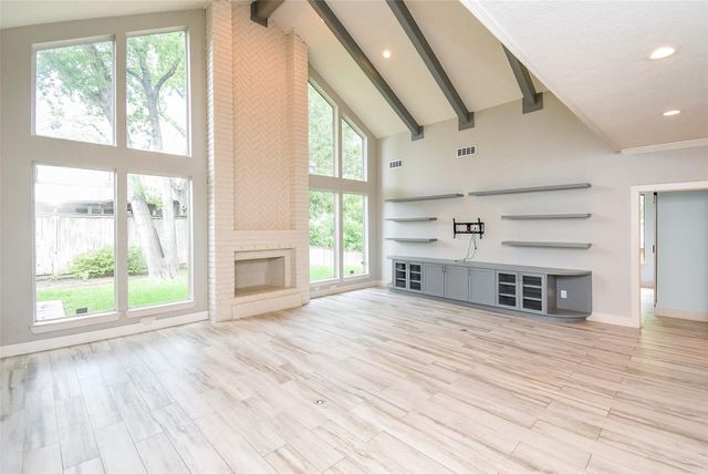 755 Last Arrow Drive, Houston, TX 77079