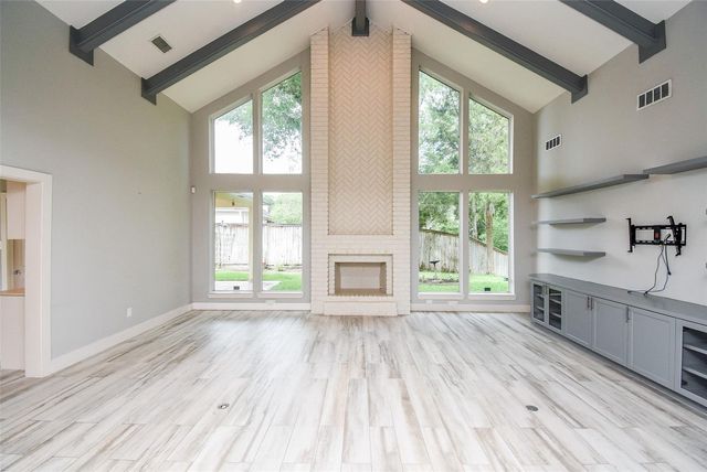 755 Last Arrow Drive, Houston, TX 77079