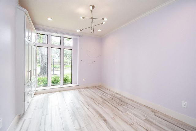 755 Last Arrow Drive, Houston, TX 77079