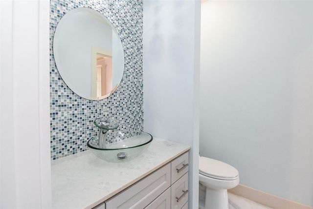 755 Last Arrow Drive, Houston, TX 77079