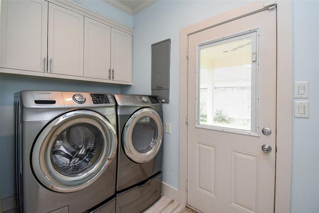 755 Last Arrow Drive, Houston, TX 77079