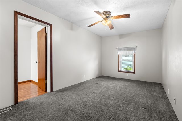 59418 65th Street, Hartford, MI 49057