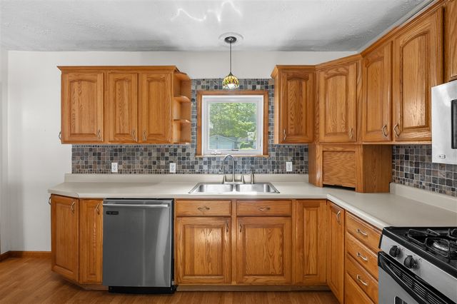 59418 65th Street, Hartford, MI 49057