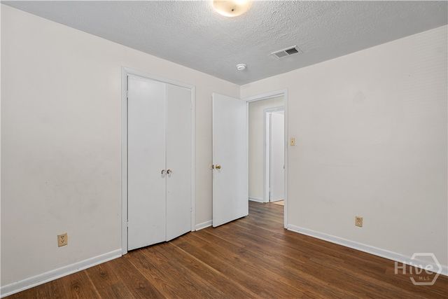 1135 Collins Street, Savannah, GA 31404