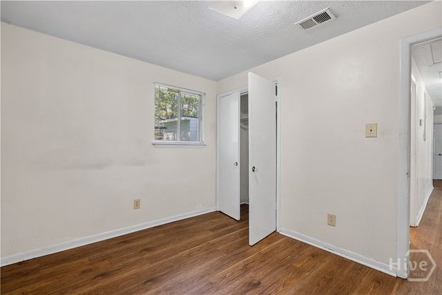 1135 Collins Street, Savannah, GA 31404
