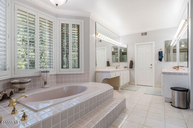 6120 Grey Rock Road, Agoura Hills, CA 91301
