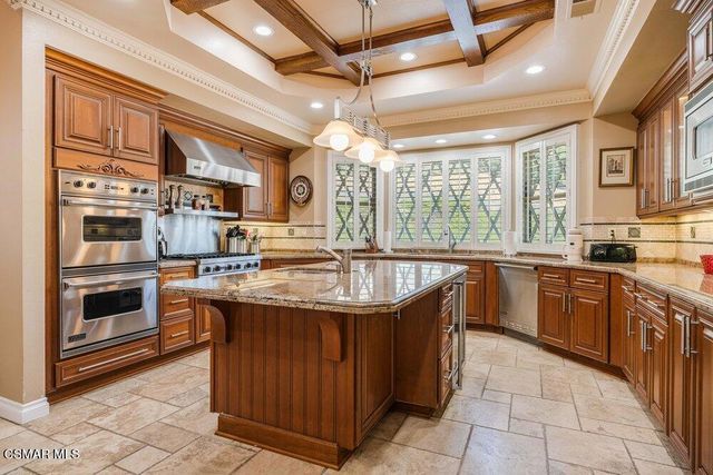 6120 Grey Rock Road, Agoura Hills, CA 91301