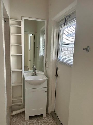 6162 AMBERWOODS Drive, Boca Raton, FL 33433