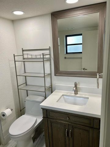6162 AMBERWOODS Drive, Boca Raton, FL 33433